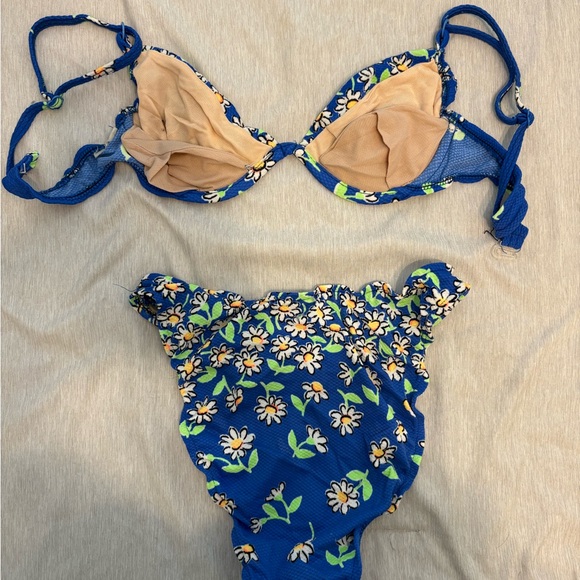 Vintage Swimsuit Bikini Set - Picture 2 of 6